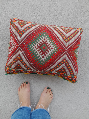 Vintage Pillow Diamond