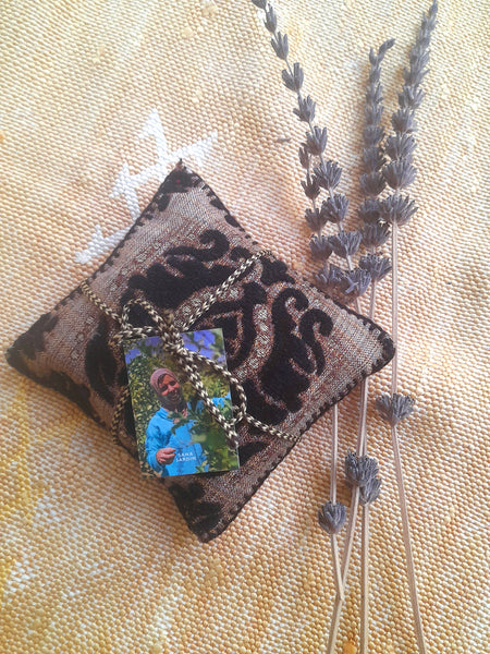 Dried Flower Sachet Noir