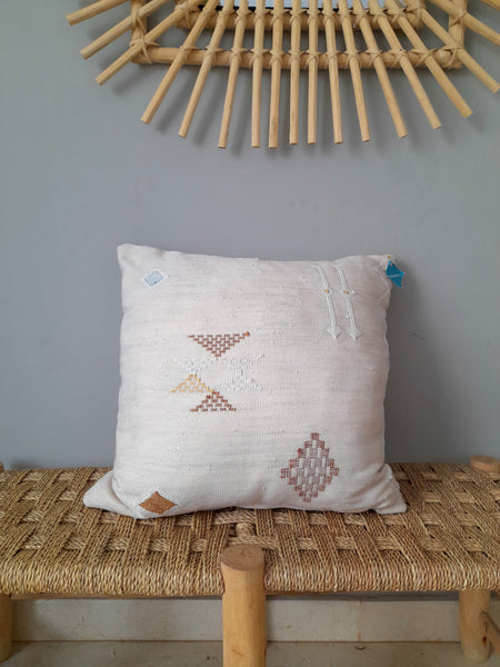 Sample Sabra Ivory Pillow Square